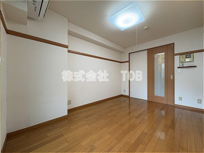 【洋室】 | ウエストランド芦花