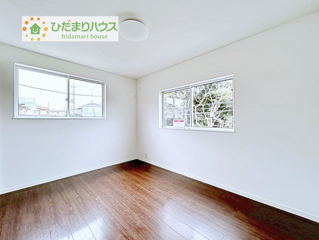 【洋室】 | 我孫子市根戸　中古戸建 | 木の温もりがやさしいフローリング♪