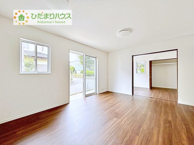 【居間・リビング】 | 我孫子市根戸　中古戸建 | 早くお仕事終わらせて、家に帰りたくなるようなリビングです♪