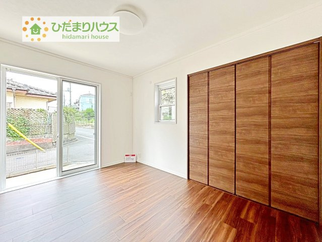 【洋室】 | 我孫子市根戸　中古戸建 | リビング横には、お子様の遊び場にもなる和室が隣接！小さなお子さまにはフローリングよりもやわらかい畳の方が安心です♪