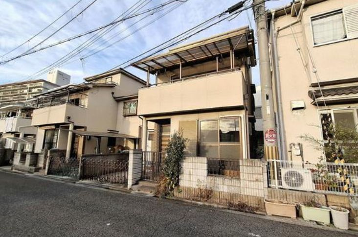 岸和田市下野町2丁目　戸建の外観