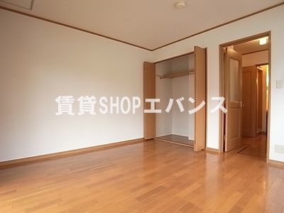 【寝室】 | メルローズプレイス