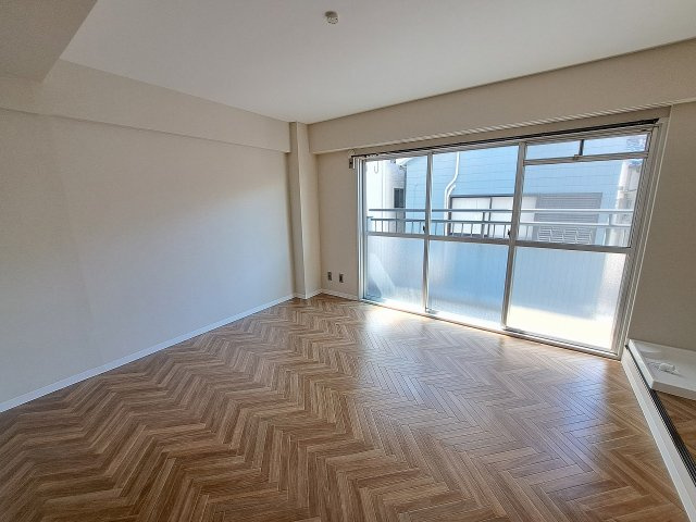 甲南ハイツの居間・リビング