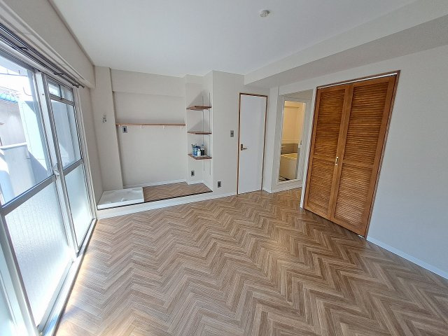 甲南ハイツの居間・リビング