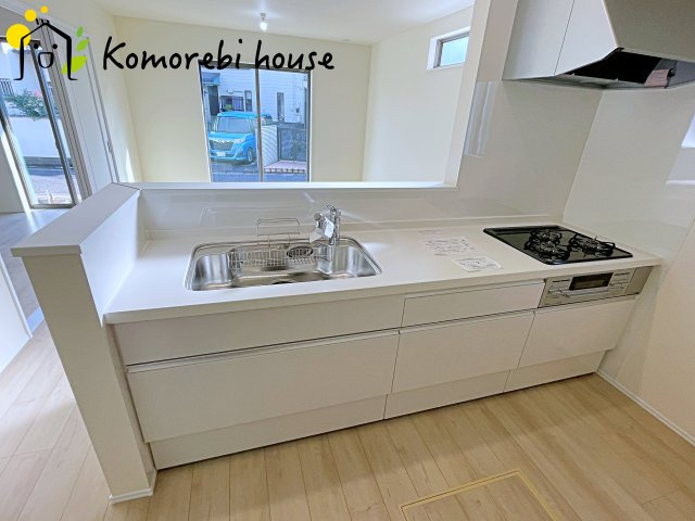 さいたま市見沼区御蔵　第３期　新築一戸建て　Aのキッチン|キッチンでお料理をお楽しみください