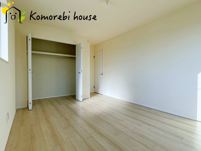 さいたま市見沼区御蔵　第３期　新築一戸建て　Aの寝室|落ち着いて過ごせるお部屋なので、寝室にいかがでしょうか