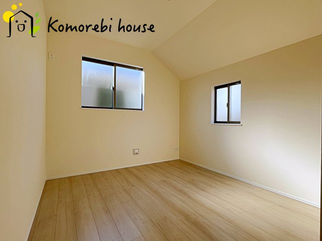 さいたま市見沼区御蔵　第３期　新築一戸建て　Aの洋室|落ち着いた色調の洋室です