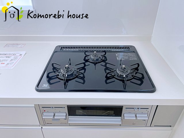 さいたま市見沼区御蔵　第３期　新築一戸建て　Aのキッチン|キッチンでお料理をお楽しみください