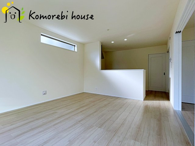 さいたま市見沼区御蔵　第３期　新築一戸建て　Aの居間・リビング|ゆったり過ごせるリビングです