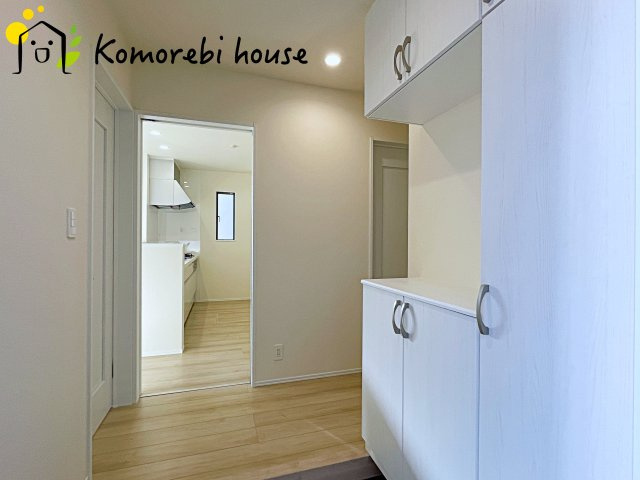 さいたま市見沼区御蔵　第３期　新築一戸建て　Aのその他|廊下です