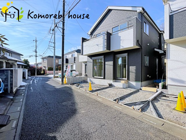 さいたま市見沼区御蔵　第３期　新築一戸建て　Aの前面道路含む現地写真|前面道路含む現地写真です