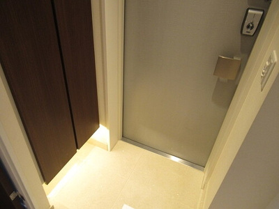 【玄関】 | クオリア三田