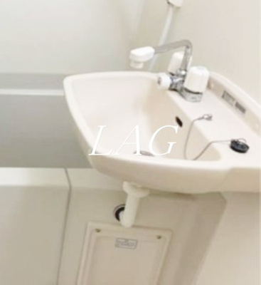 【洗面所】 | クレセール雅 | 洗面台です。