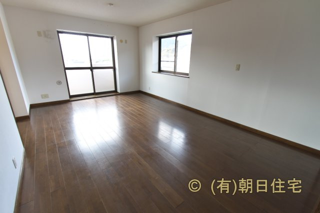 パビヨン広の居間・リビング