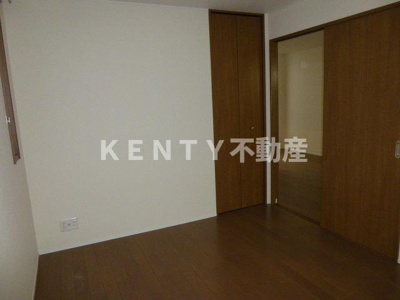 【寝室】 | ヴィアンカーサ | 落ち着いた色調の寝室です