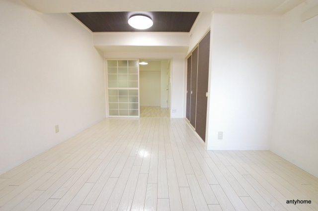 東洋プラザ高倉　仲介手数料無料の洋室