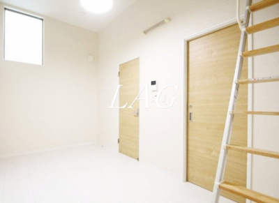 【居間・リビング】 | シトラスハウス金町 | 洋室です。