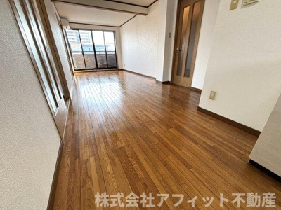 【居間・リビング】 | エルグレイス春日