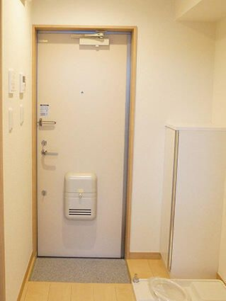 クレア新小岩の玄関