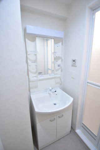 オズレジデンス今里NORTHの洗面所