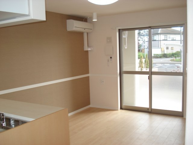 ＥＡＳＴ　ＲＯＣＫ２の居間・リビング|リビング