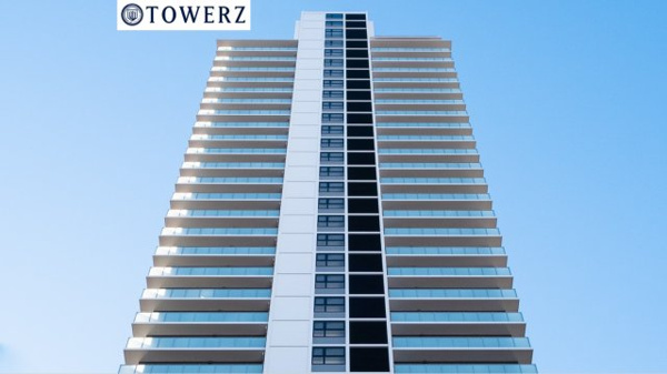 【外観】 | 【外観】『本町』駅直結！！目に焼き付けるランドマーク性。エッジの効いたシンプルな外観。