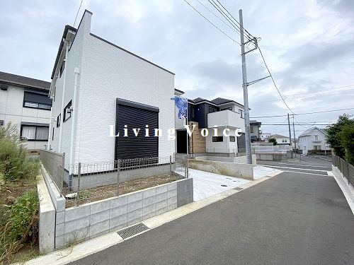【外観】 | 【仲介手数料０円】秦野市北矢名2期　新築一戸建て　1号棟　全2棟 | 秦野市北矢名2期　新築一戸建て　全2棟
