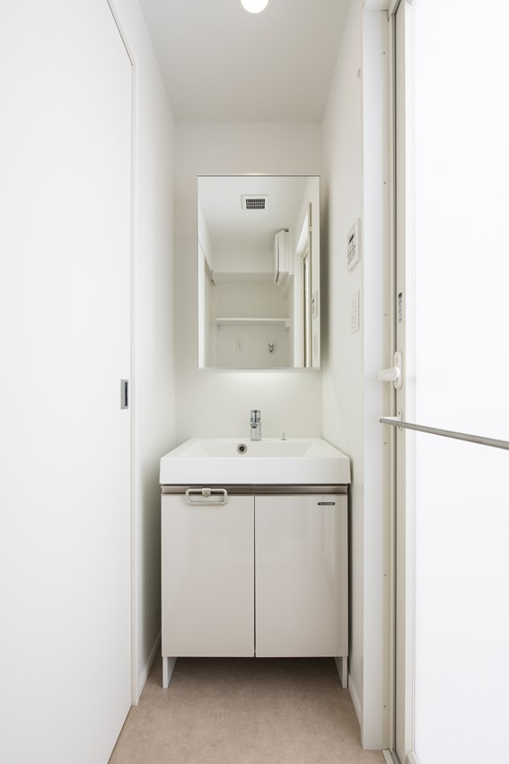 エンクレスト博多GATEの洗面所|洗面所です