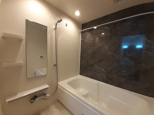 ＧＲＡＮＤ　ＦＩＥＬＤ　Ｂの浴室