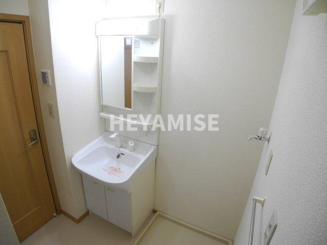 ミリオネア　ラブリーの洗面所|※同物件反転間取の写真です※現況を優先します※