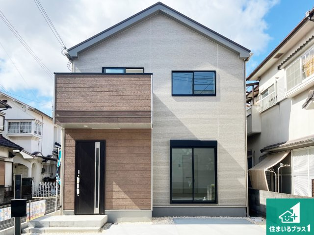 加古川市東神吉町出河原　新築一戸建ての外観|安心の10年保証！外観を美しく保ち、雨水で汚れを落とします！気になることがありましたら、お気軽にお問い合わせください！