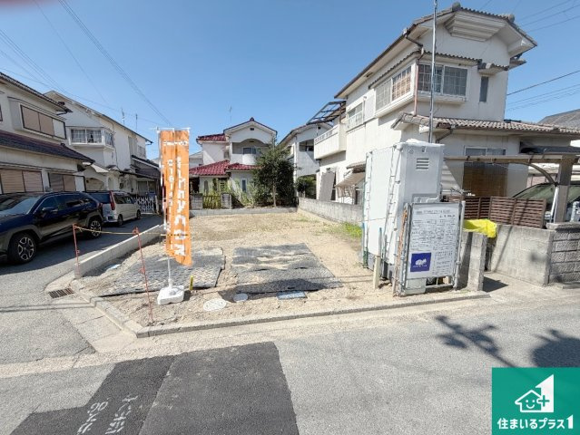 加古川市東神吉町出河原　新築一戸建ての外観|周辺は落ち着いた街並みの住宅地！子育てがしやすい住環境です！まだ未完成ですが、現地でしかわからない事もございます。是非一度ご覧ください。