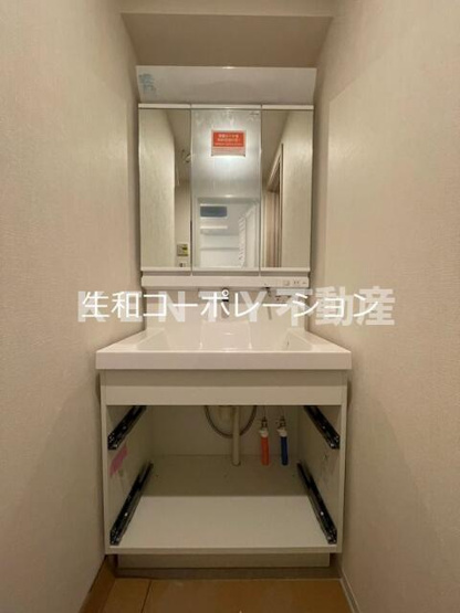【洗面所】 | コンフォール千鳥 | 脱衣スペースもあります