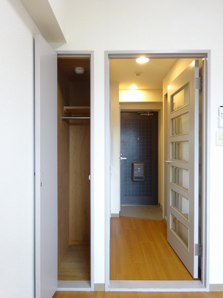 クリオ神奈川新町壱番館のその他