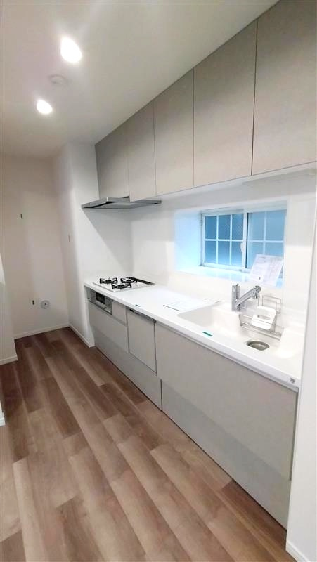 横浜市保土ケ谷区常盤台戸建のキッチン