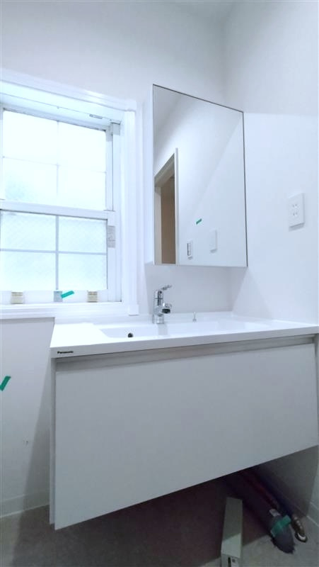 横浜市保土ケ谷区常盤台戸建の独立洗面台