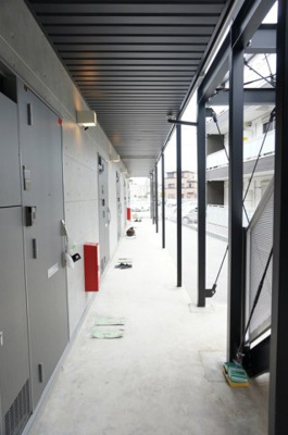 【エントランス】 | リブリ・長洲 | 落ち着いたエントランスです