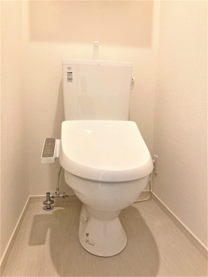 【トイレ】 | グレイス千葉公園 | コンパクトで使いやすいトイレです