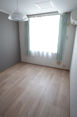 【居間・リビング】 | エステートピアKEI | ゆったりとしたリビングです