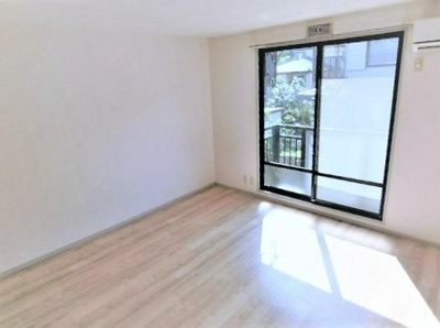 【居間・リビング】 | コーポフリーダム | 洋室