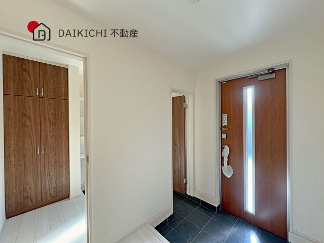 【玄関】 | 行田市矢場第4　Livele Garden.S　新築戸建　全2棟　2号棟
