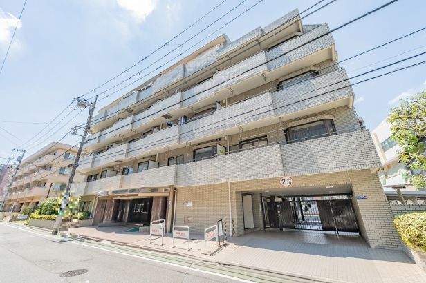 練馬区北町1丁目　タック練馬北町　角部屋　新規リフォームマンションの外観