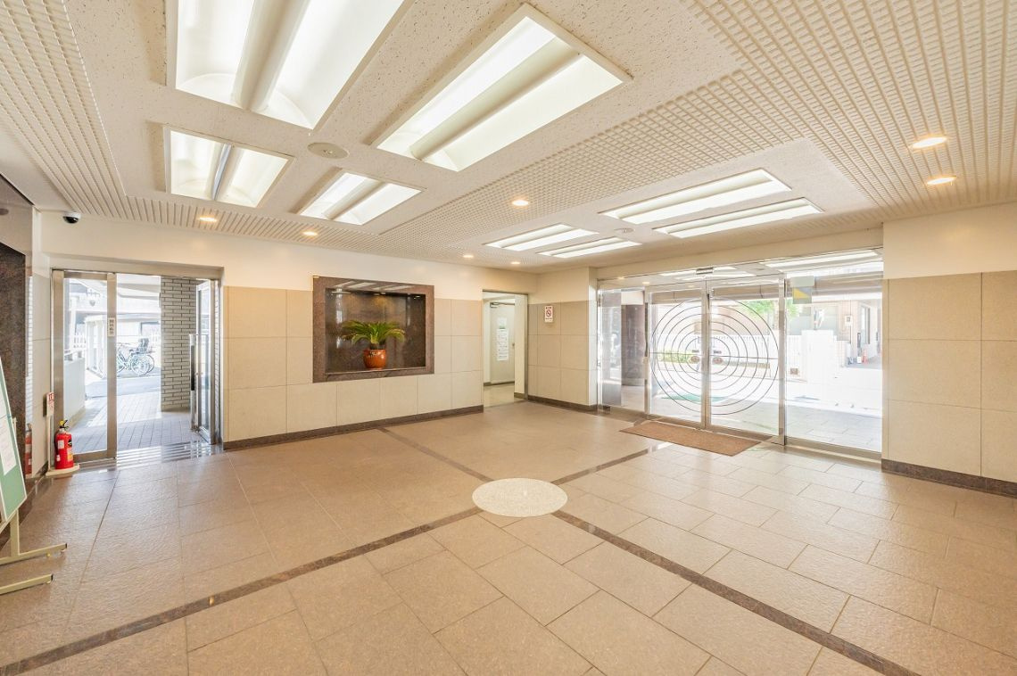 練馬区北町1丁目　タック練馬北町　角部屋　新規リフォームマンションのエントランス