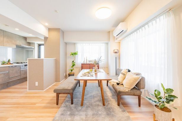 練馬区北町1丁目　タック練馬北町　角部屋　新規リフォームマンションの居間・リビング|イメージ