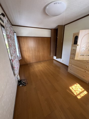 津山市加茂町塔中　２階建中古住宅　８DKの洋室|2F