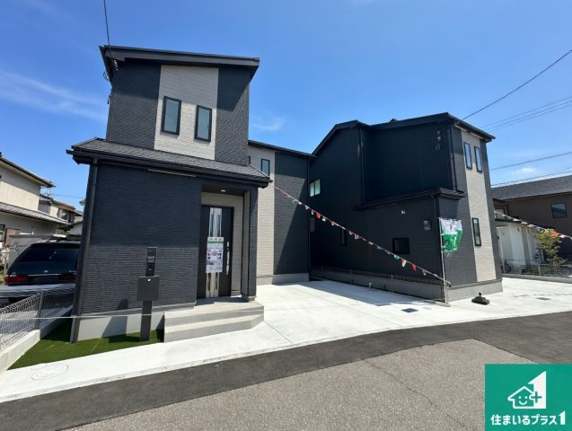 加古川市平岡町土山　新築一戸建ての外観|安心の10年保証！外観を美しく保ち、雨水で汚れを落とします！気になることがありましたら、お気軽にお問い合わせください！