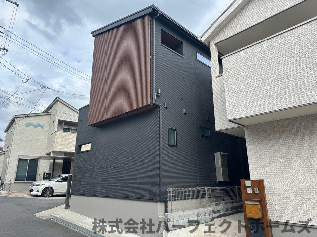 【前面道路含む現地写真】の画像