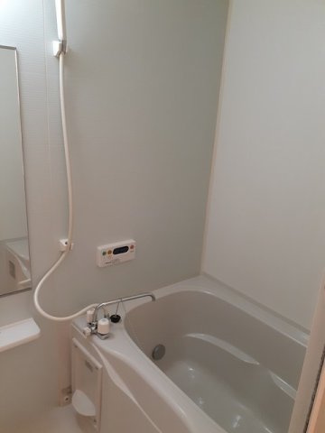 パル　ティ－ルＦの浴室