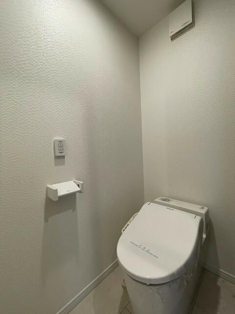 シャイネクス高砂のトイレ