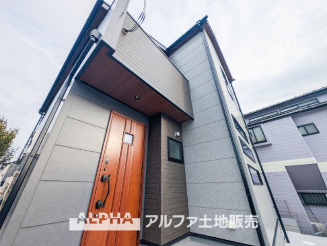 ~あきる野下代継~Newly built houseの外観|【outward appearance】
◆外観◆外壁のサイディングは軽量化で高い耐震性を発揮、加えて外壁に付着した汚れを雨でクリーニング。防汚でお手入れいらずで大変重宝します。